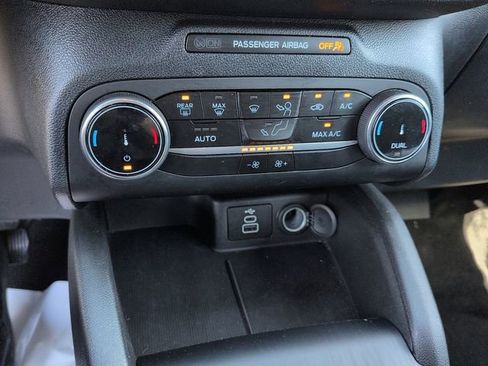 Used 2025 Ford Escape ST-Line image 41