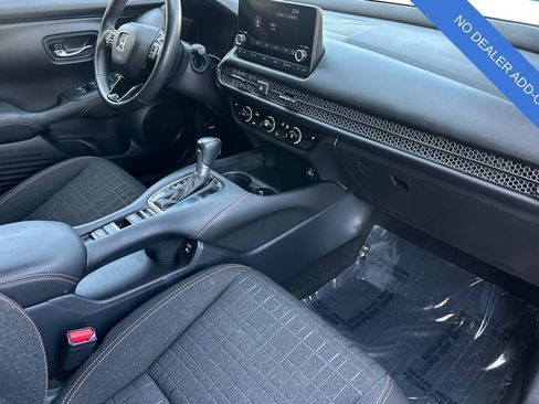 Used 2024 Honda HR-V Sport image 17