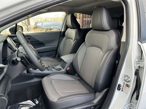 New 2025 Subaru Crosstrek 2.5i Limited w/ Popular Package #3A image 11