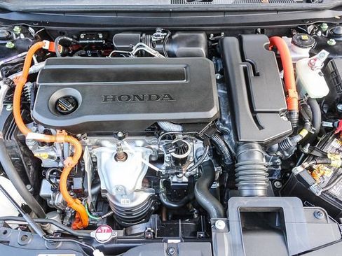 Used 2024 Honda Accord Sport image 39