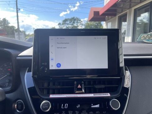 Used 2024 Toyota Corolla Sedan w/ SE Convenience Package image 25