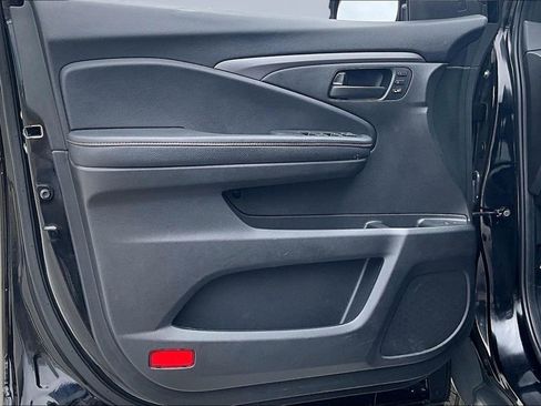 Used 2023 Honda Passport TrailSport image 20