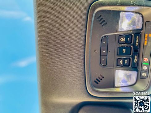 Used 2019 Buick LaCrosse Avenir w/ Driver Confidence Package II image 27