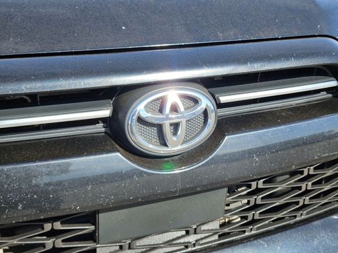 Used 2021 Toyota 4Runner SR5 RWD image 10