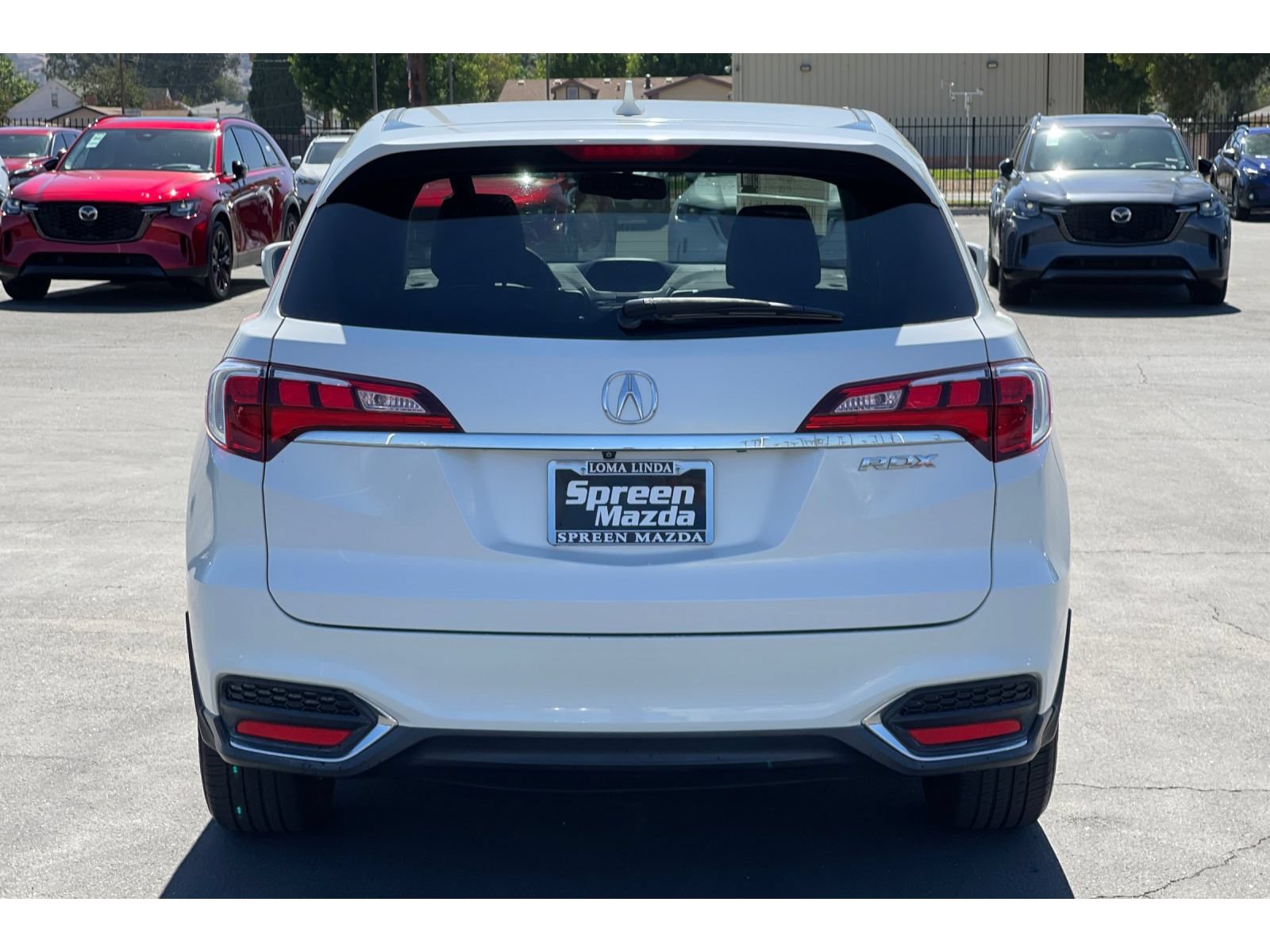 Used 2017 Acura RDX w/ AcuraWatch Plus Package FWD image 5