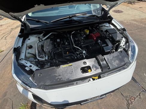 Used 2025 Nissan Sentra S FWD image 27
