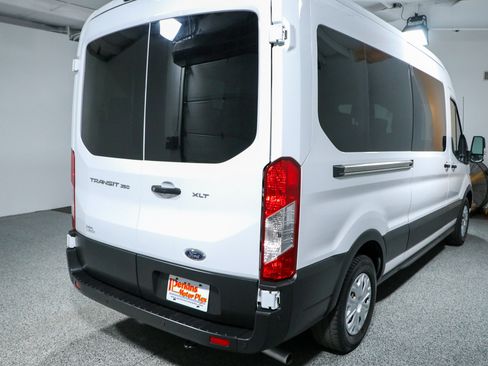 Used 2025 Ford Transit 350 XLT RWD image 7