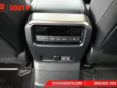 Certified 2025 Toyota Land Cruiser w/ Premium Package AWD/4WD image 29