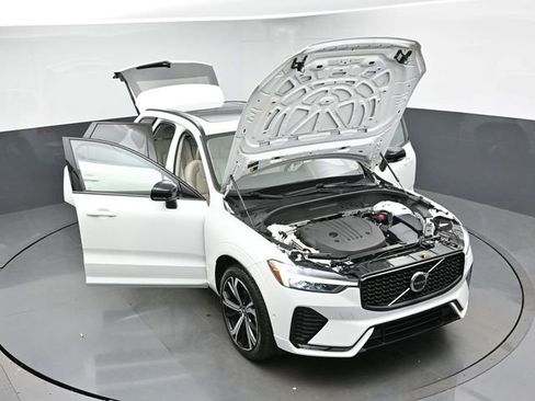 Used 2023 Volvo XC60 B5 Ultimate w/ Protection Package Premier AWD/4WD image 52