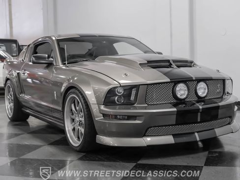 Used 2005 Ford Mustang GT image 15