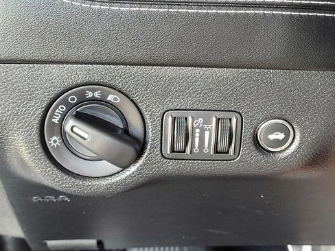 Used 2021 Dodge Charger SRT Hellcat RWD image 13