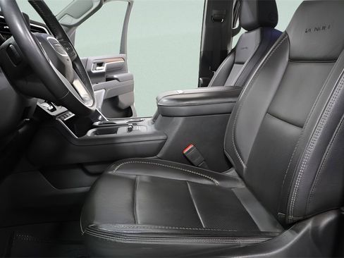 Used 2024 GMC Sierra 2500 Denali w/ Technology Package image 22