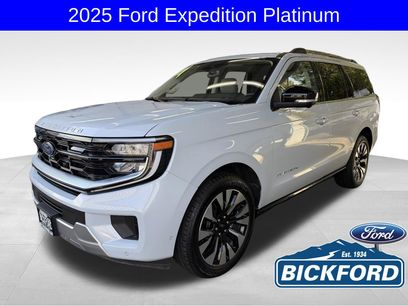 Used 2025 Ford Expedition Platinum w/ Driver's Package