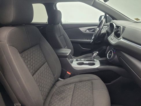 Used 2020 Chevrolet Blazer LT image 21