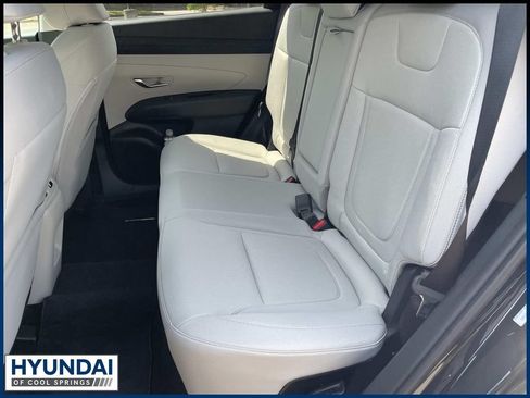 New 2026 Hyundai Tucson SEL FWD image 17