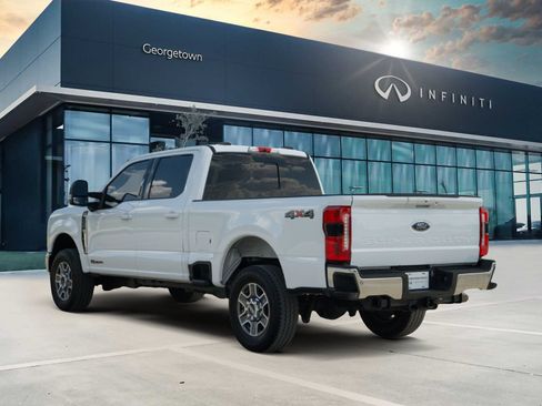 Used 2024 Ford F250 Lariat AWD/4WD image 7