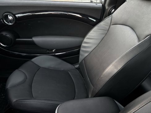 Used 2009 MINI Cooper Clubman S image 6