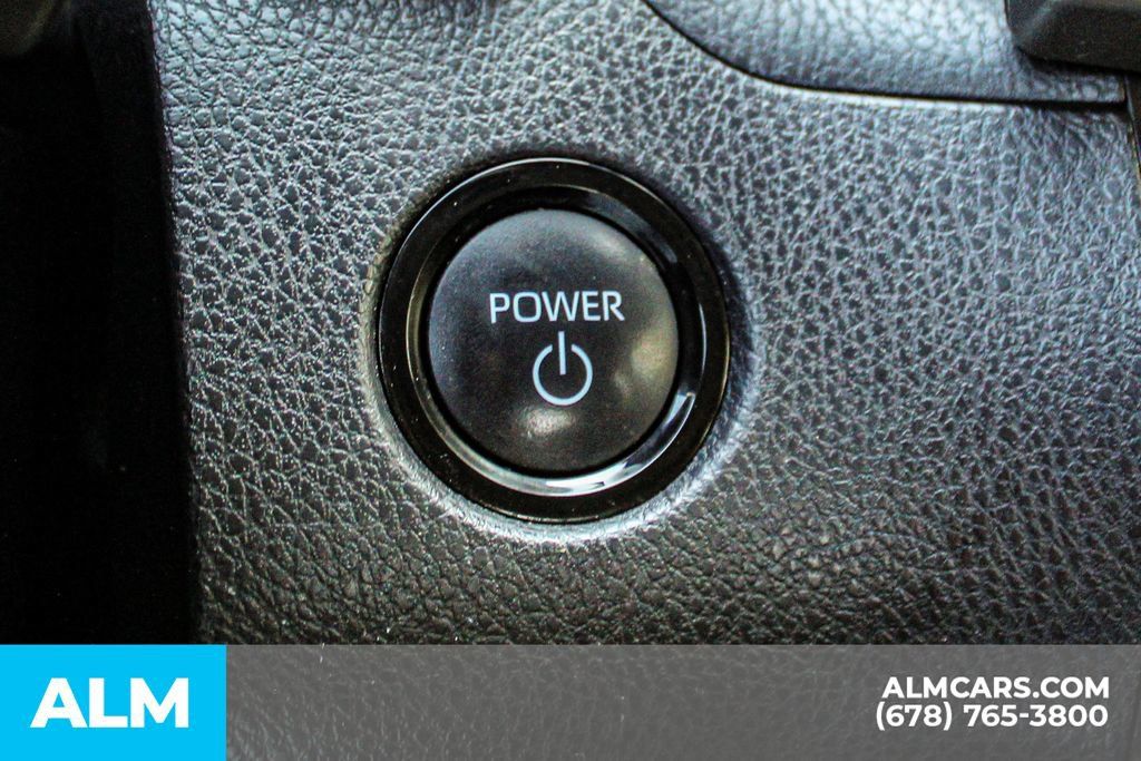 Used 2025 Toyota Camry LE FWD image 27