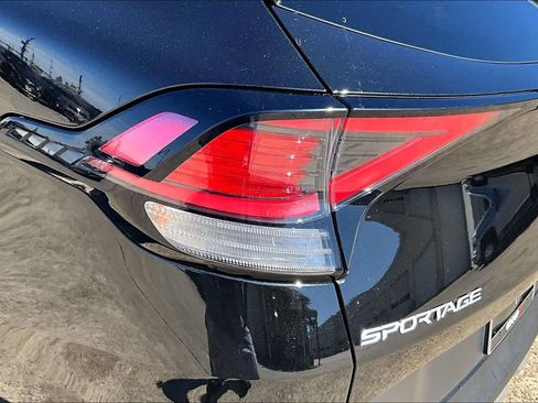Certified 2023 Kia Sportage EX w/ EX Premium Package image 27