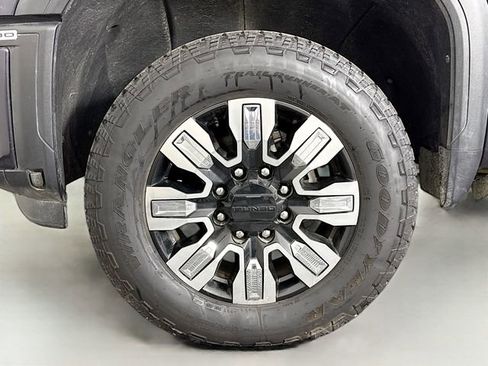 Used 2024 GMC Sierra 2500 Denali w/ Denali Reserve Package AWD/4WD image 32