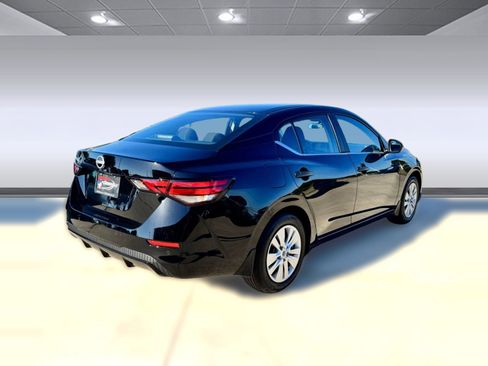 New 2025 Nissan Sentra S image 7