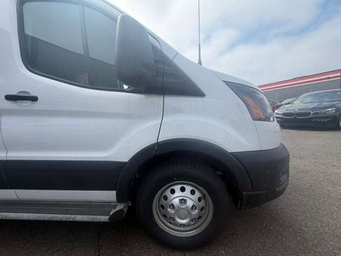 Used 2023 Ford Transit 250 Low Roof AWD w/ Exterior Upgrade Package image 23