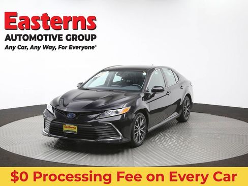 Used 2022 Toyota Camry XLE FWD image 54