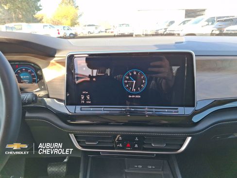 Used 2024 Volkswagen Atlas SE FWD image 11