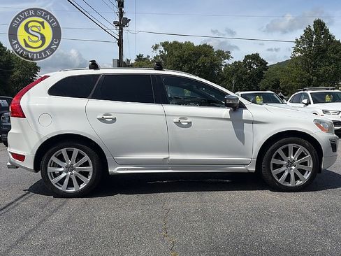 Used 2013 Volvo XC60 T6 R-Design AWD/4WD image 7