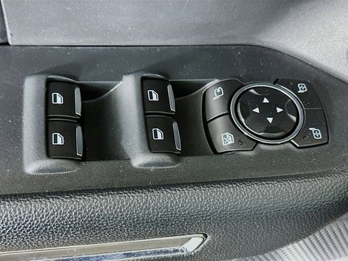 Used 2024 Ford Expedition Max XLT image 15