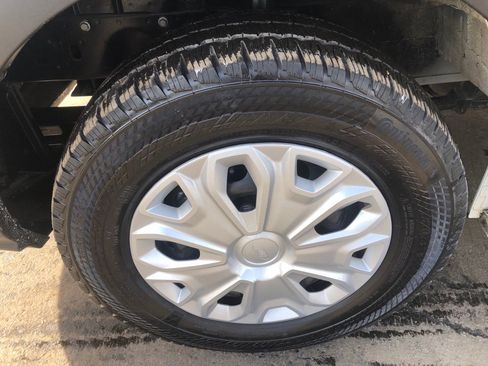 Used 2024 Ford Transit 250 T-250 w/ Exterior Upgrade Package image 10