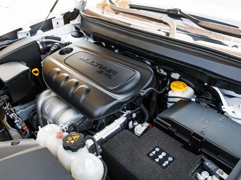 Used 2023 Jeep Cherokee Altitude Lux AWD/4WD image 30