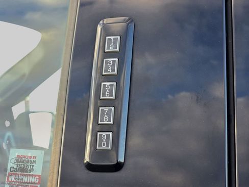 Used 2016 Ford F150 XLT w/ Equipment Group 302A Luxury image 15