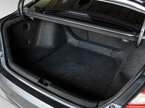 Used 2018 Honda Accord Sport image 44