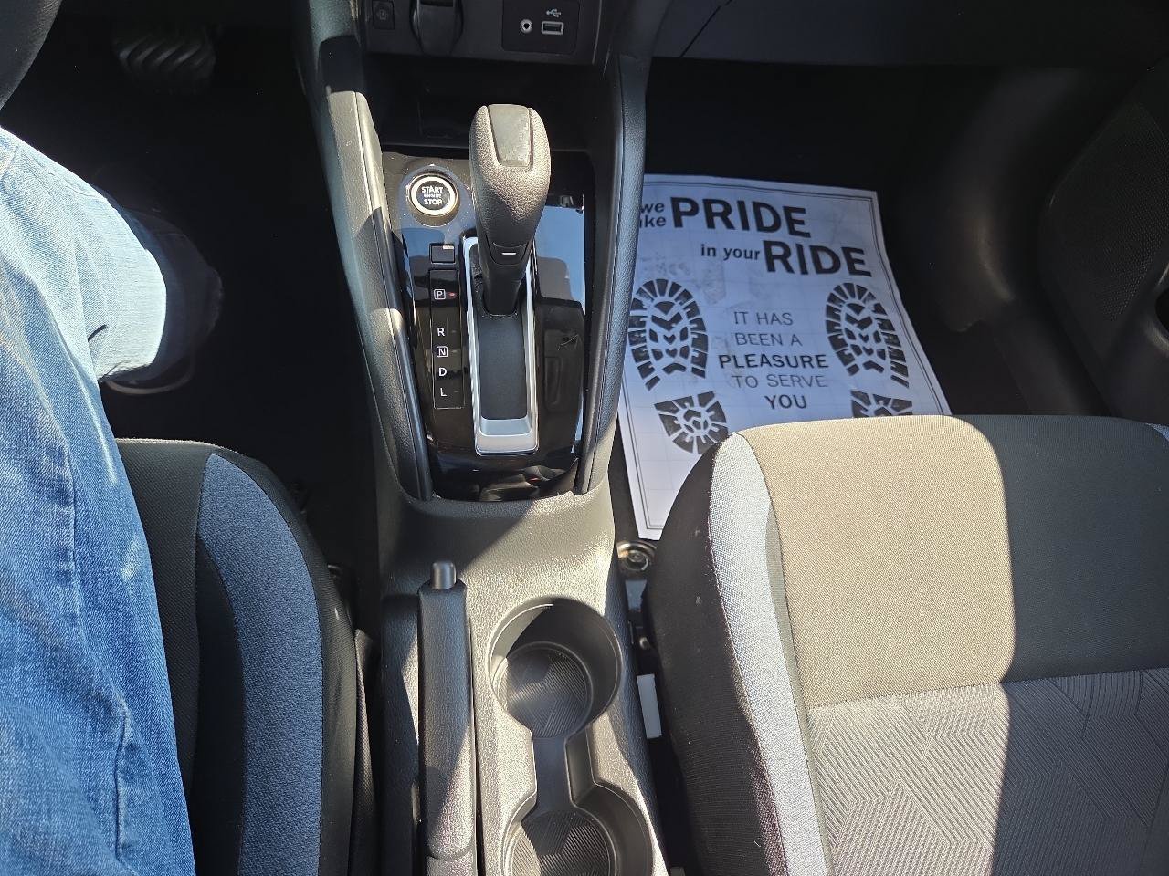 Used 2024 Nissan Versa SV FWD image 12