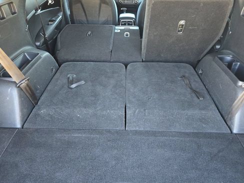Used 2020 Kia Sorento LX AWD/4WD image 13