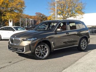 New 2026 BMW X5 xDrive40i w/ Premium Package video 1