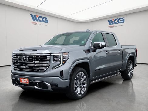 New 2026 GMC Sierra 1500 Denali w/ Denali Reserve Package AWD/4WD image 5