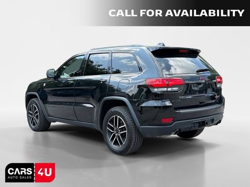Used 2021 Jeep Grand Cherokee Trailhawk w/ Premium Lighting Group AWD/4WD image 5