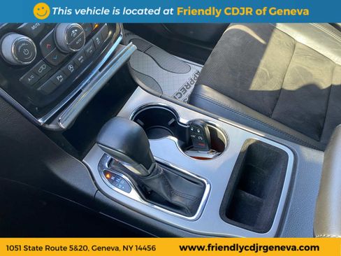 Used 2020 Jeep Grand Cherokee Altitude image 19