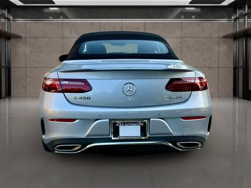 Used 2023 Mercedes-Benz E 450 4MATIC Cabriolet image 9