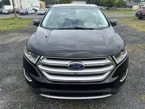 Used 2018 Ford Edge SEL w/ Equipment Group 201A AWD/4WD image 3