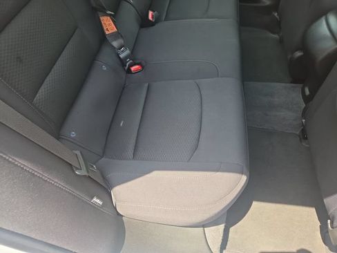 Used 2024 Chevrolet Malibu RS FWD image 28