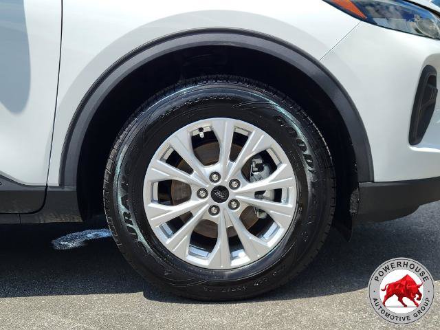 Certified 2024 Ford Escape Active AWD/4WD image 12