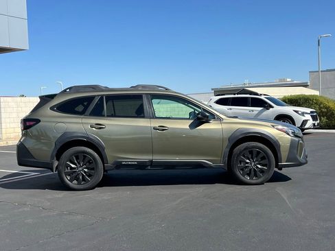 Used 2023 Subaru Outback Onyx Edition AWD/4WD image 6