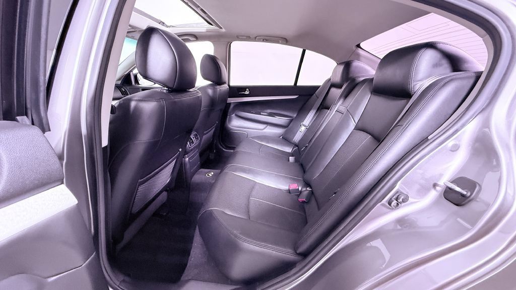 Used 2009 INFINITI G37 x Sedan w/ Premium Pkg AWD/4WD image 17