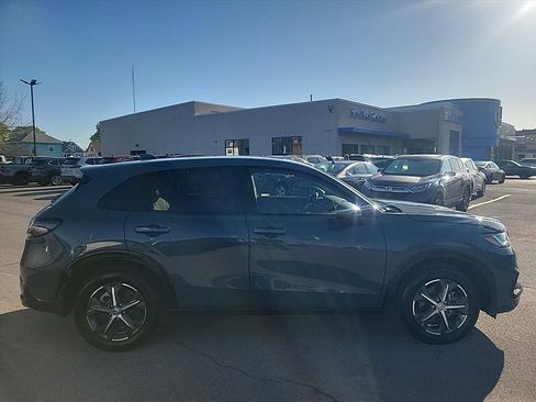 Used 2024 Honda HR-V EX-L image 6