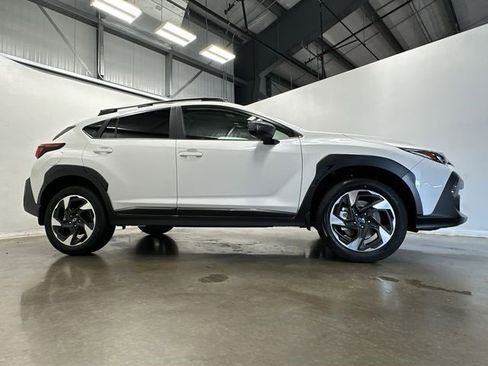 Certified 2024 Subaru Crosstrek 2.5i Limited image 3
