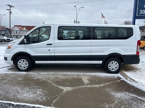 Used 2022 Ford Transit 350 XLT image 3