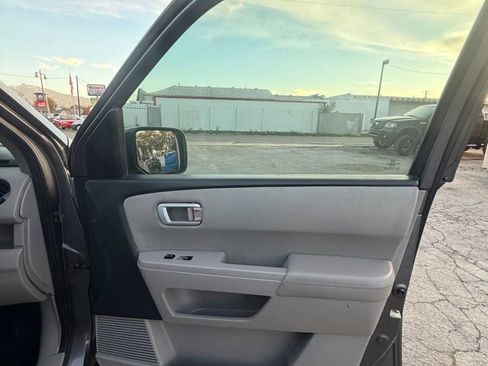 Used 2015 Honda Pilot SE image 15
